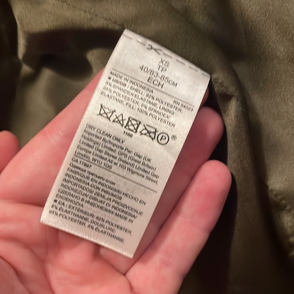 Great condition Banana Republic Moto jacket. - Picture 5 of 8